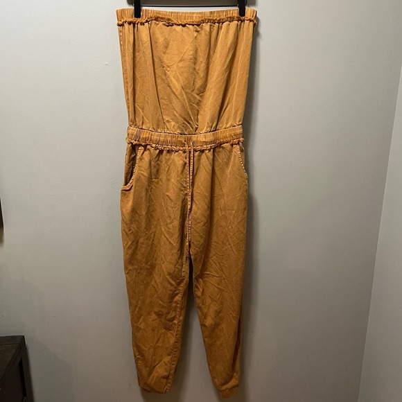 YOUNG FABULOUS & BROKE Reece strapless Jumpsuit size Medium - Picture 2 of 9